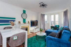 Stylish 2 Bedroom Apartment in Edinburgh